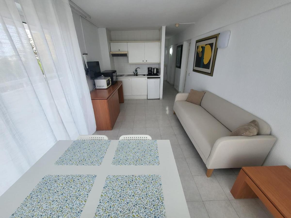 Cozy Apartment Near The Beach Playa de las Américas Exterior foto