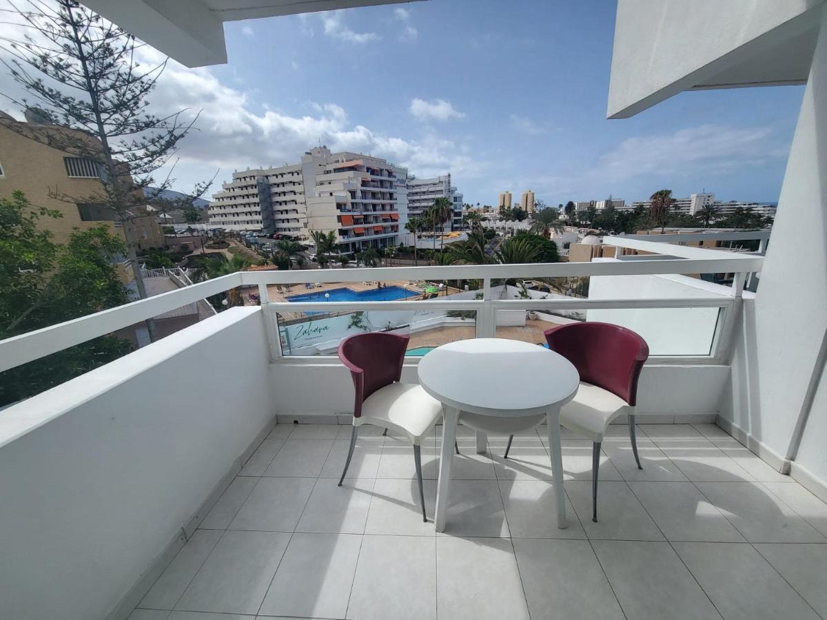 Cozy Apartment Near The Beach Playa de las Américas Exterior foto